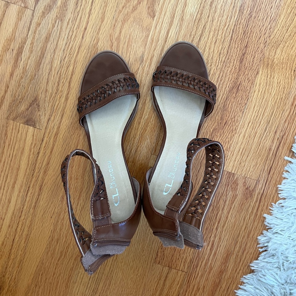 Brown open toed heels